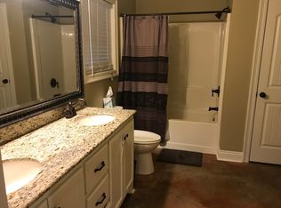 1004 N 12th St, Eunice, LA 70535