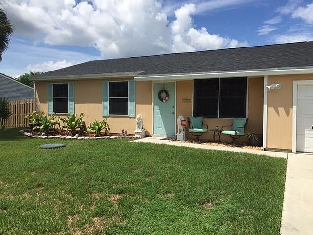 1st image of 3071 SE East Blackwell Drive