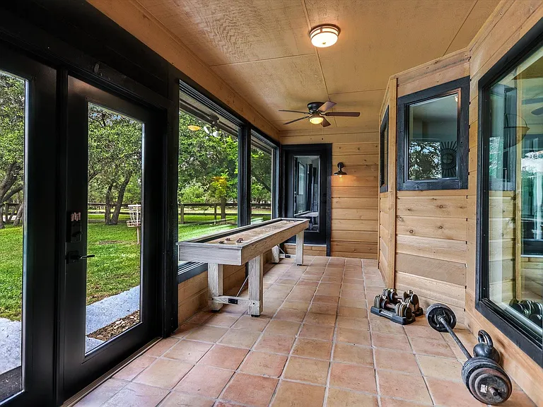 4717 Sam Bass Rd — Photo 25