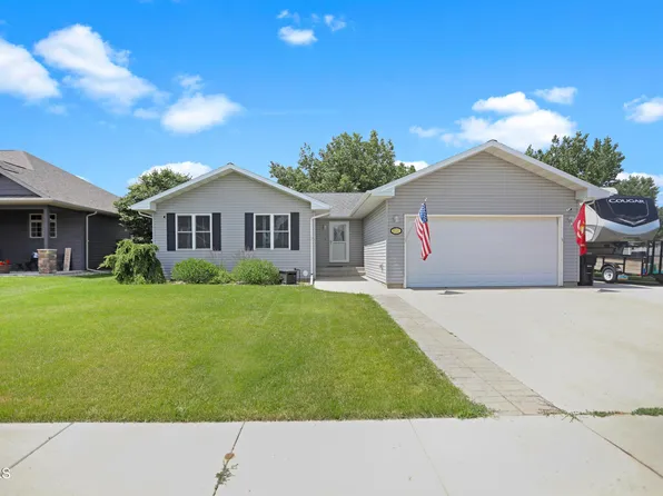 1531 20th Ave W, Williston, ND 58801
