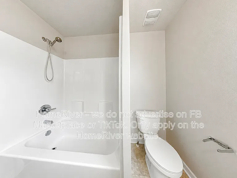 196 Daisy Cir — Photo 19