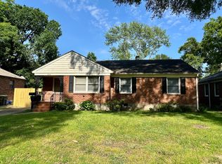 1654 Ivy Rd, Memphis, TN 38117