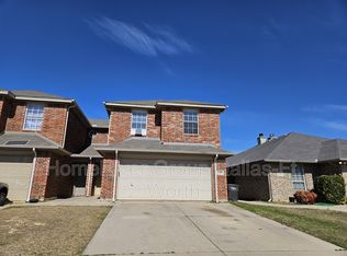 5745 Swords Dr, Fort Worth, TX 76137