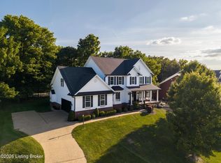 83 Persimmon Ridge Dr, Louisville, KY 40245