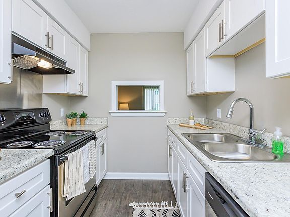 5th image of 4715 Bonny Oaks Dr APT 210