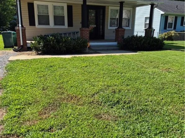 1309 New York Ave, Glen Allen, VA 23060
