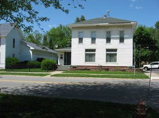 215 E Main St, Albion, IN 46701