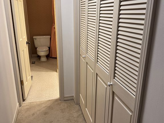 5th image of 1545 Pecan Pl