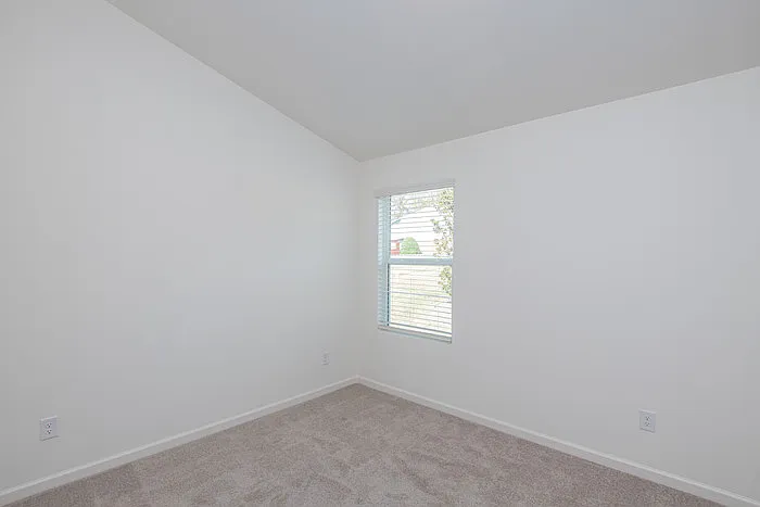 14121 Clayborn St — Photo 14