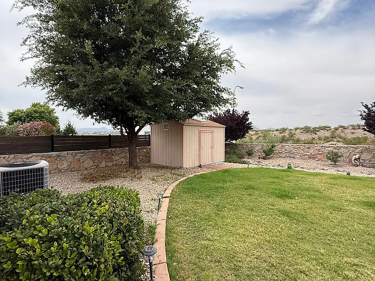 2526 Tuscan Hills Ln — Photo 37