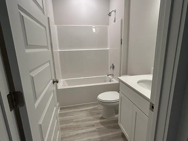 9889 Starling Dr — Photo 8