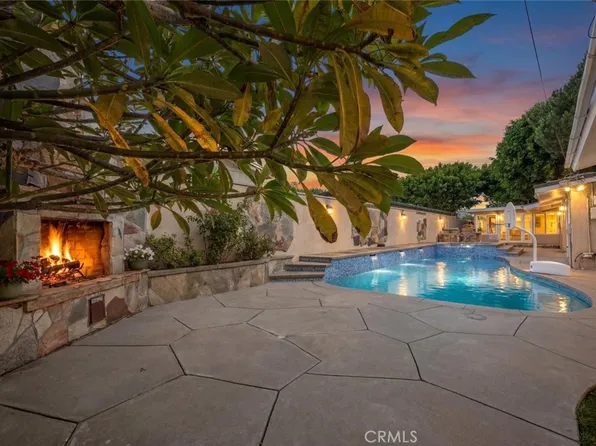 1238 N Studebaker Rd, Long Beach, CA 90815