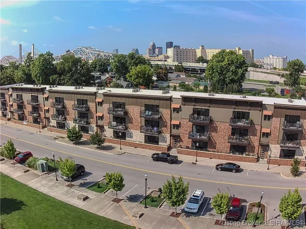 225 Mulberry Street, Jeffersonville, IN 47130