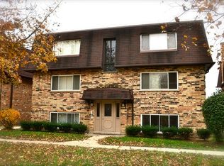 10092 Holly Ln APT 2N, Des Plaines, IL