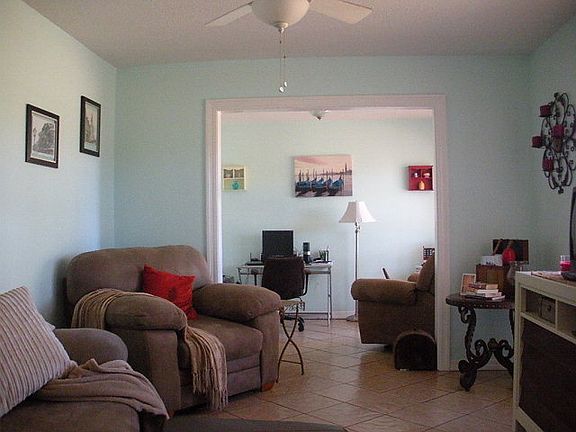 4th image of 25 Palmer Ln