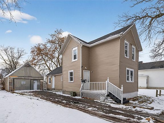 3rd image of 127 Conkey Ave