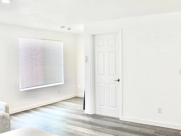 12221 Cambrian Ct — Photo 4