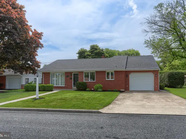 240 W Elm St, Palmyra, PA 17078