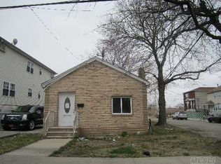 14830 236th St, Rosedale, NY 11422