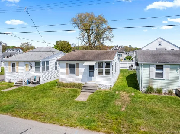 60 Breen Avenue #60, Old Lyme, CT 06371