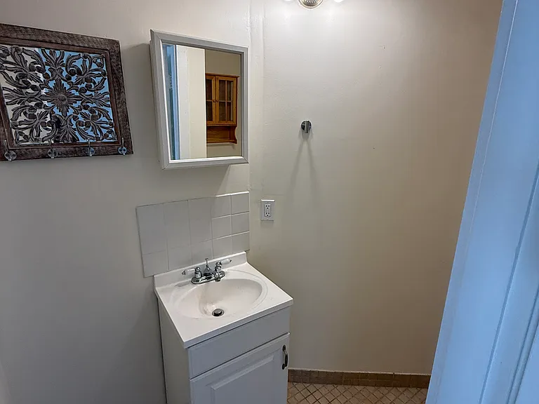 348 School St #1 — Photo 10
