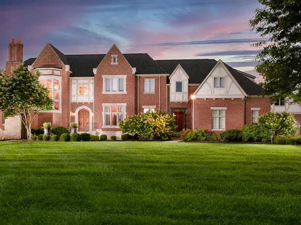 11542 Willow Springs Dr, Zionsville, IN 46077