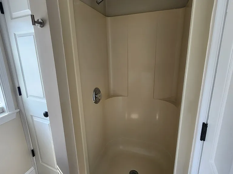 3/4 Bathroom 1st floor shower