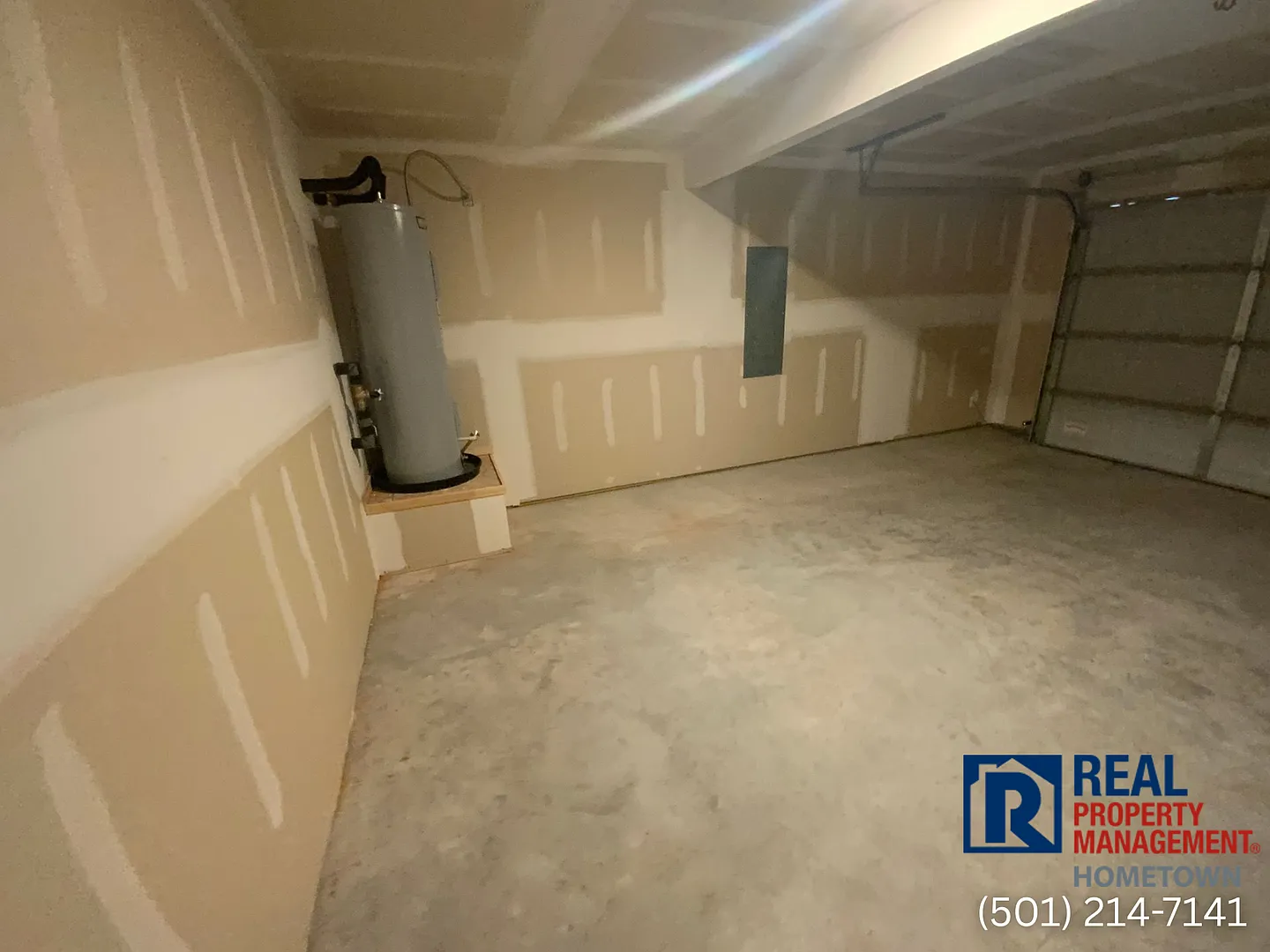 Newly Constructed 3-Bedroom Home in Midland Estates — Photo 4