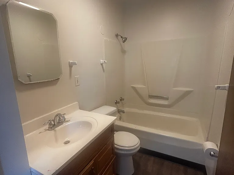 969 5th Ave #2 — Photo 7