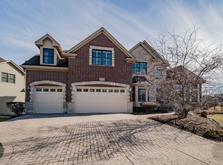 2523 Brookstone Ct, Aurora, IL 60502