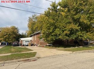 6022 59th Ave, Kenosha, WI 53142