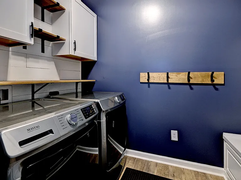 515 Clements Mill Trce — Photo 16