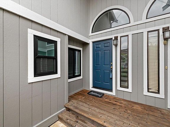 5th image of 17171 Creekside Cir