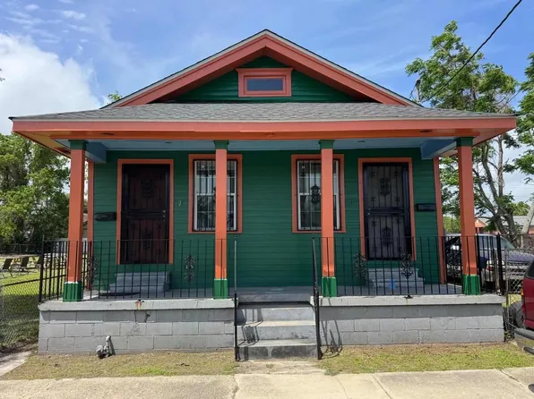 2434 Clouet St, New Orleans, LA 70117