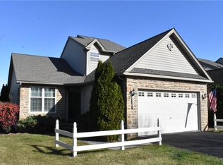 3038 Harvest Ct, Center Valley, PA 18034