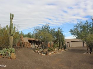 19220 E Saguaro Dr, Black Canyon City, AZ 85324