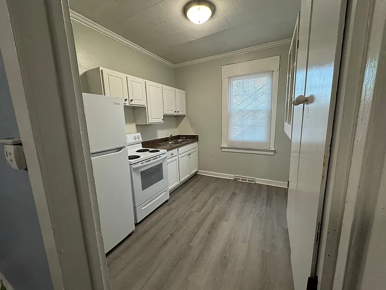 2501 Pickett Rd #5 — Photo 5