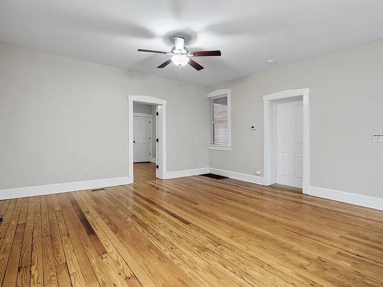 2226 Gravois Ave #1F — Photo 8