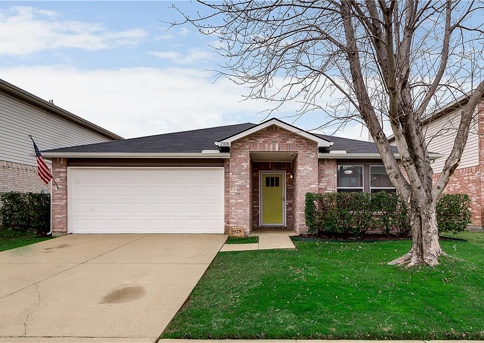 1st image of 2928 Meadowlark Dr