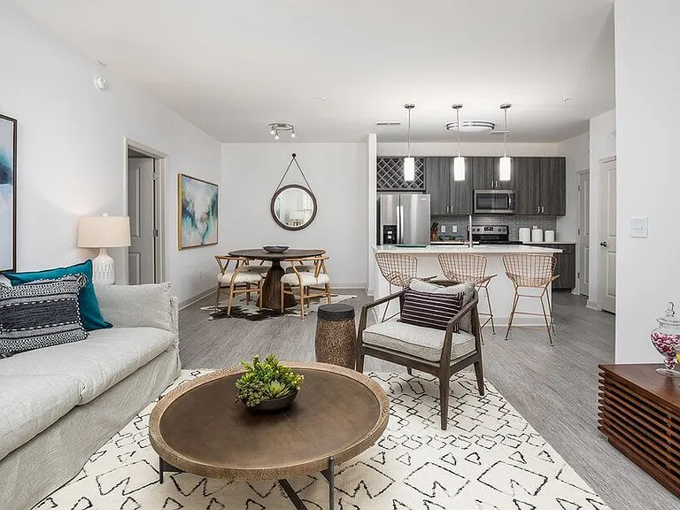 Legacy Mount Pleasant Apartments — Photo 1