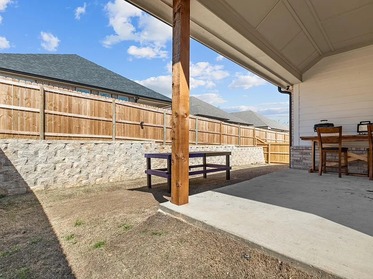 3067 Royal Garden Rd — Photo 17