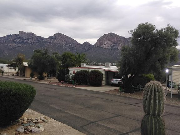 Front yard view!