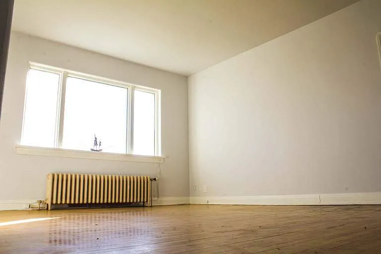 1731 Moodie St E #BACHELOR — Photo 8