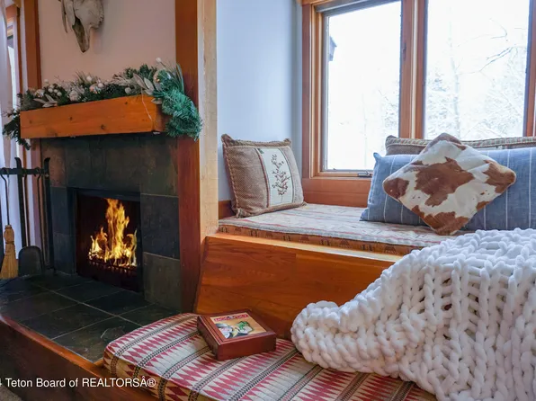 3655 N Teton Dr #3-5-2, Wilson, WY 83014