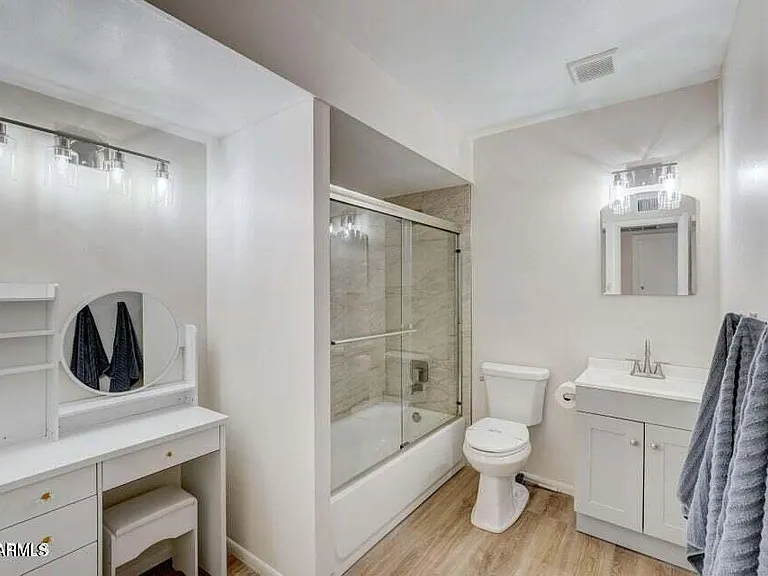 6310 W Berridge Ln — Photo 22