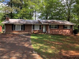 1227 Dove Ct, Morrow, GA