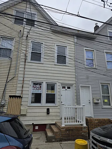 41 Randall Ave #1 Photo 1