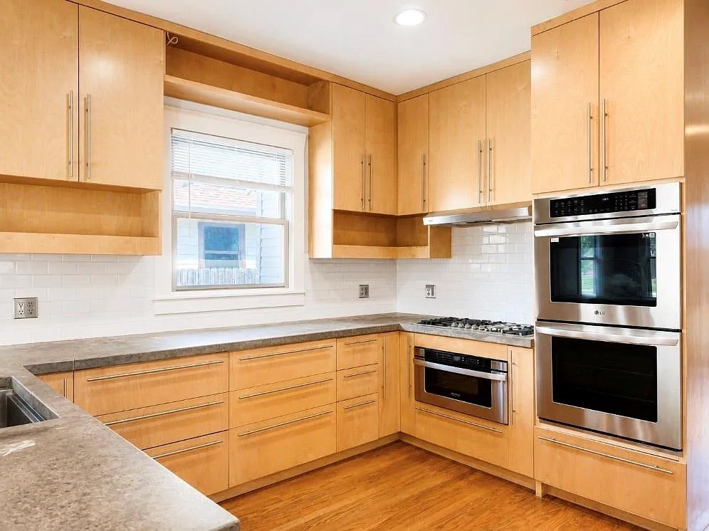 2 bed, 1.0 bath, 1362 sqft, $2,650 — Photo 4