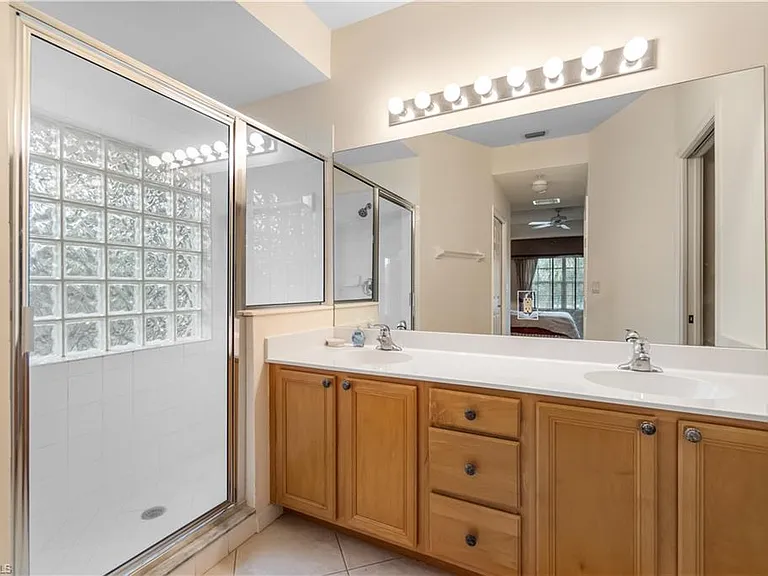 1980 Willow Bend Cir #7-204 — Photo 11