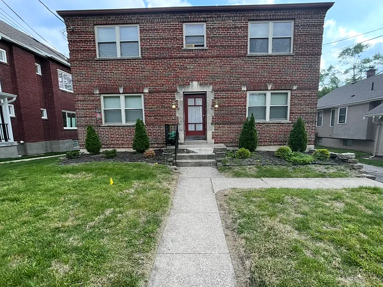 33 Euclid Ave #1 — Photo 1